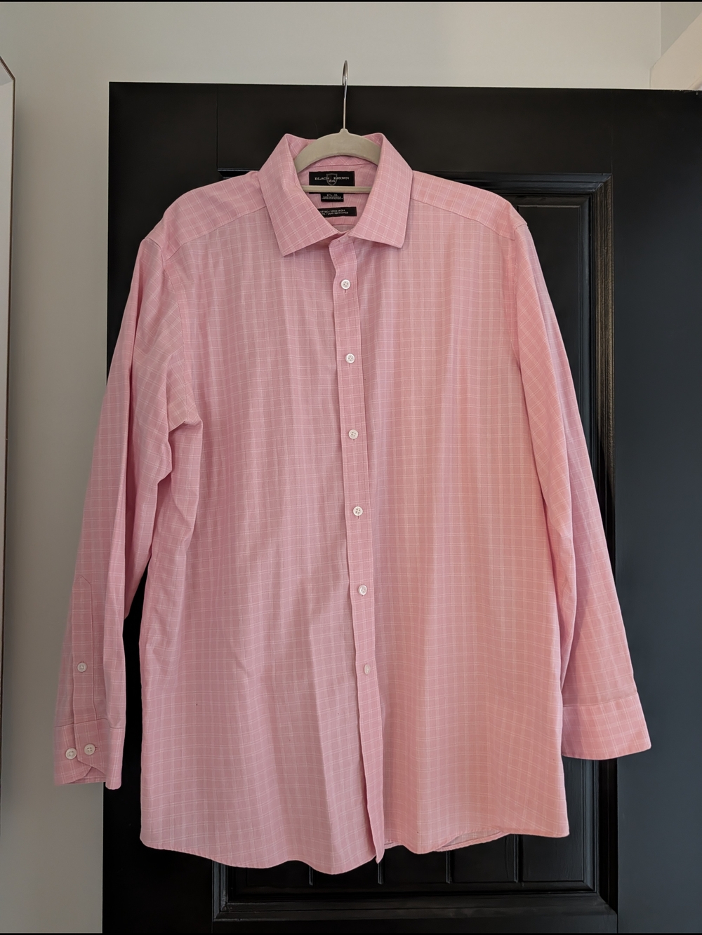 Men's Pink Long-Sleeve Dress Shirt - Tailored Spread Collar